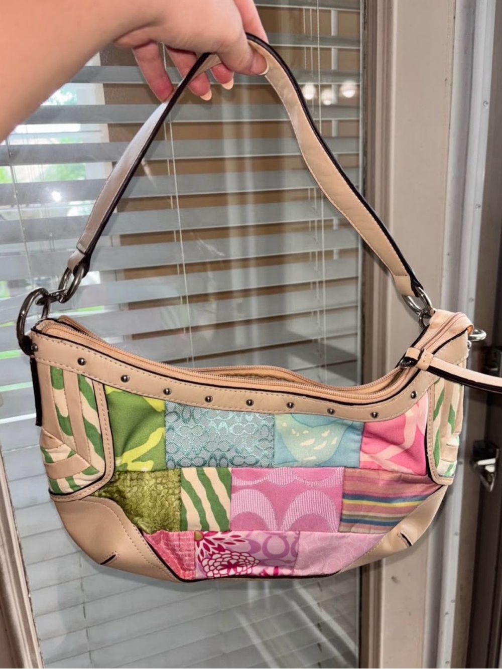 Colorful Coach patchwork Bag - Picture 2 of 8